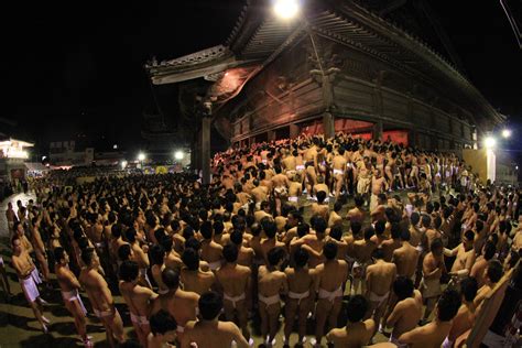 orientales desnudas|Festival de desnudos Saidaiji Eyo Hadaka Matsuri de Okayama。